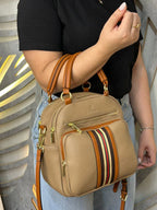 Bolsa Modelo Médio de Mão Chalita