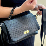 Bolsa Modelo Elegante de Mão - Snails