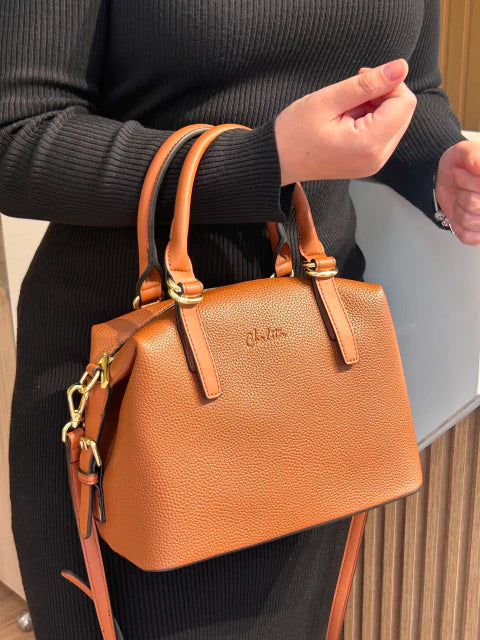 Bolsa Modelo de Mão Elegante - Chalita